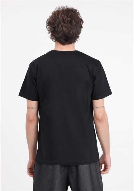 T-shirt da uomo nera con ricamo logo sul petto DIEGO RODRIGUEZ | DR313NERO