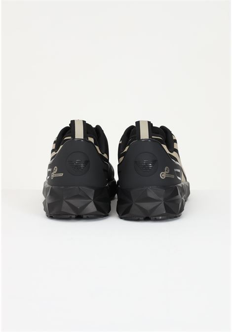 Sneakers da uomo nere con logo dorato EA7 | X8X033XCC52R374