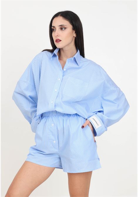 Oversized white and light blue women's shorts with striped label HINNOMINATE | Shorts | HMABW00293-PTTL0011BL02