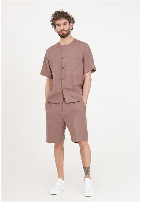 Shorts da uomo marroni con dettaglio metallo logato I'M BRIAN | Shorts | BE2833020