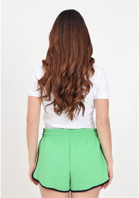 Shorts da donna verdi con laterali beige e neri LACOSTE | Shorts | GF1608IT1
