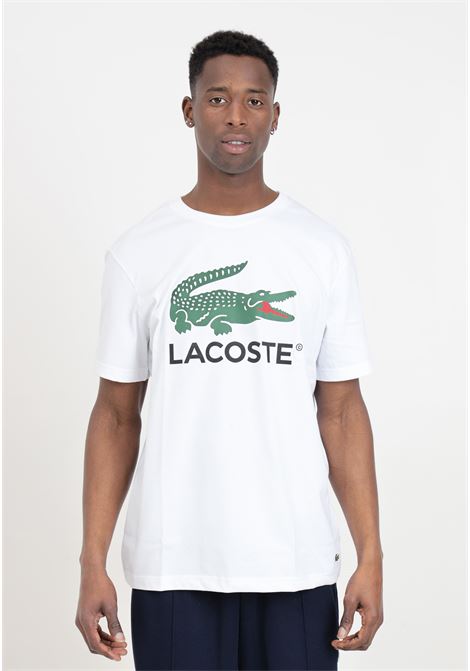 T-shirt da uomo bianca con stampa logo e patch logo coccodrillo LACOSTE | TH1285001