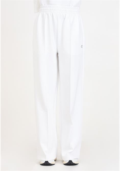 Pantaloni da donna bianchi con patch logo coccodrillo LACOSTE | Pantaloni | XF7374001