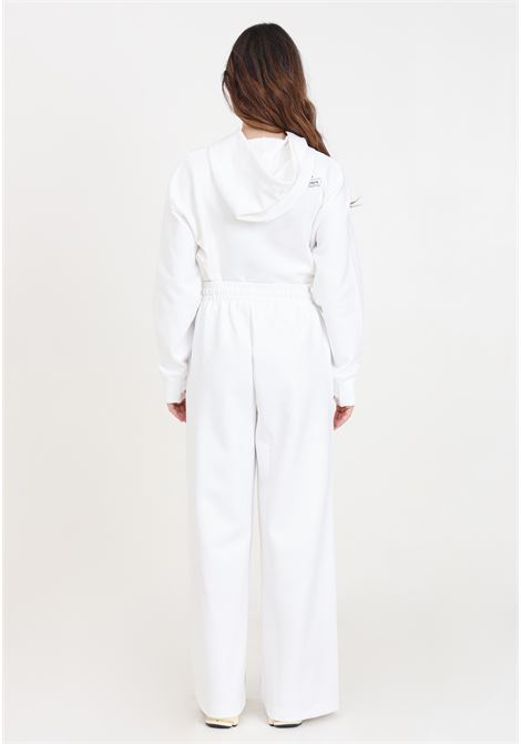 Pantaloni da donna bianchi con patch logo coccodrillo LACOSTE | XF7374001