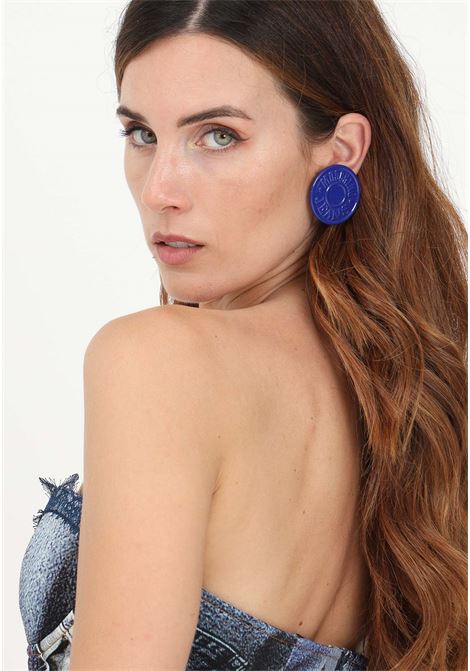Button-shaped blue enamelled metal clip earrings for women MO5CH1NO JEANS | Bijoux | A380282310280