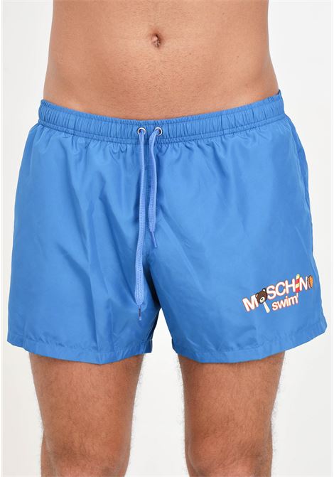 Shorts mare da uomo azzurri con stampa logo a colori MOSCHINO | Beachwear | A425193010318