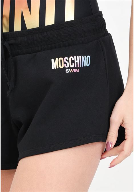 Shorts da donna neri con stampa logo a colori MOSCHINO | Shorts | A670494100555