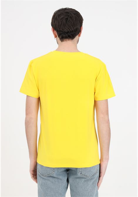 T-shirt da uomo gialla con logo nero MOSCHINO | V078194080028
