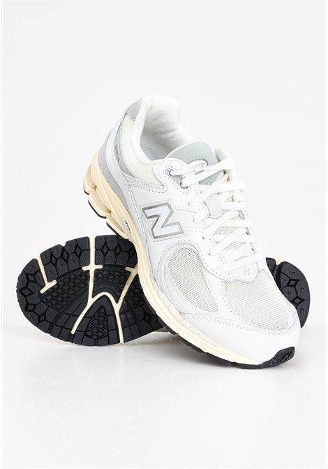 2002R white and gray men's and women's sneakers NEW BALANCE | M2002RIA.