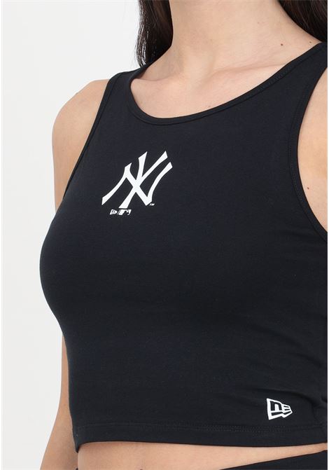 Crop top nero da donna New York Yankees MLB Lifestyle NEW ERA | 60435314.