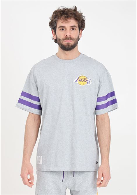 T-shirt da uomo Oversize LA Lakers NBA Arch Graphic Grigia NEW ERA | T-shirt | 60435435.