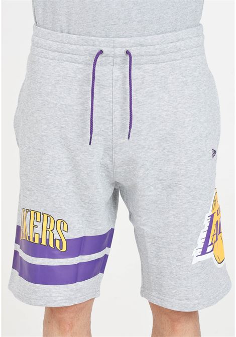 LA Lakers NBA Arch Graphic Men's Shorts Grey NEW ERA | 60435436.