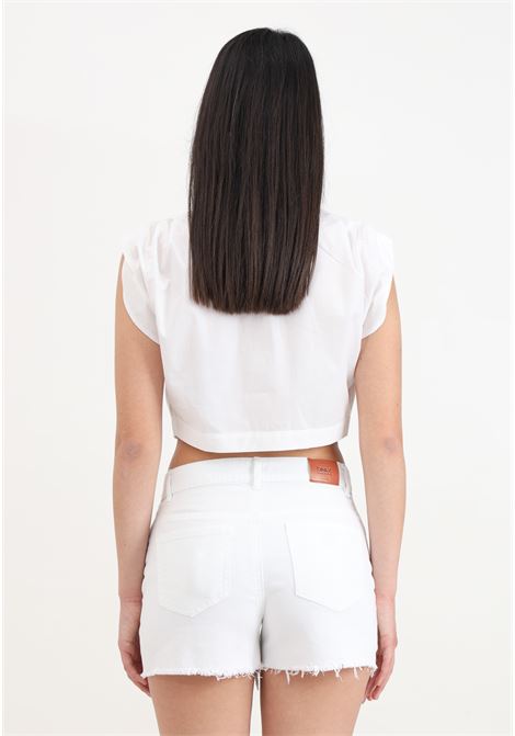 White casual shorts for women with fringed pattern on the bottom ONLY | Shorts | 15256232White