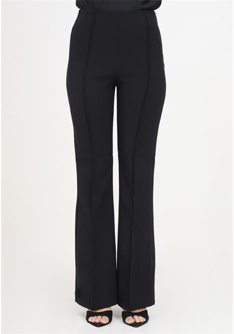 Pantaloni da donna neri a vita alta con elastico in vita a campana sul fondo ONLY | Pantaloni | 15318359Black