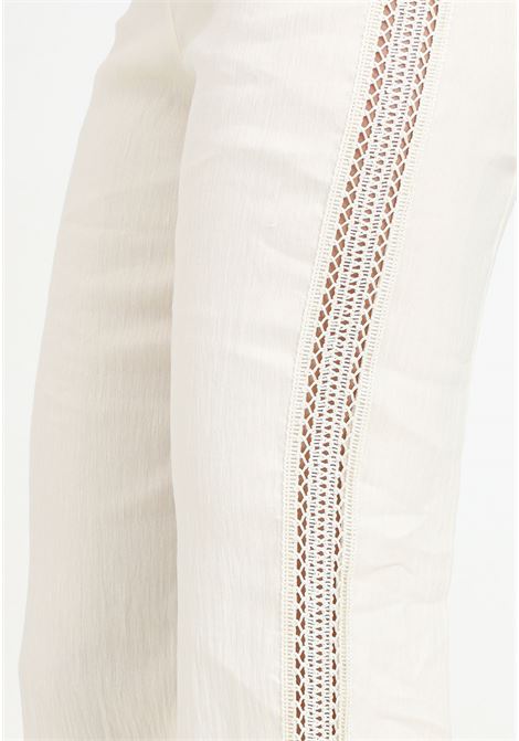 Cream women's trousers with embroidered detail PATRIZIA PEPE | 2P1604/A268W362