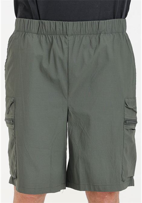 Shorts da uomo verde militare RAINS | RA19310GRE
