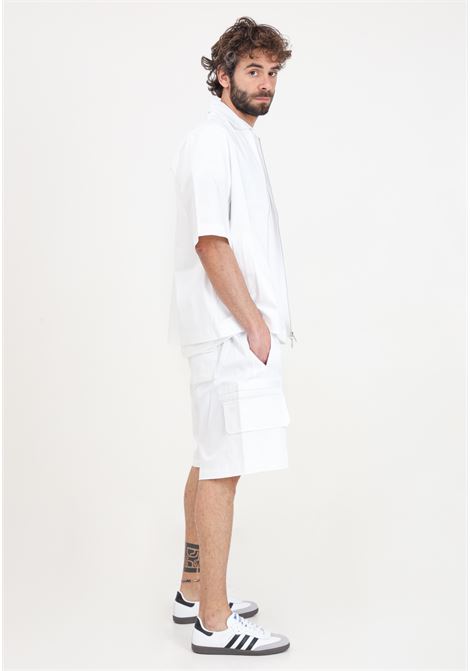 Shorts da uomo bianchi modello cargo READY 2 DIE | R2D2402