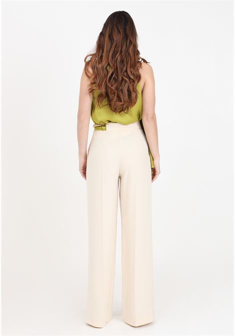 Pantaloni da donna beige con dettaglio metallo dorato sul fianco SIMONA CORSELLINI | Pantaloni | P24CPPA006-01-TCRP00040615