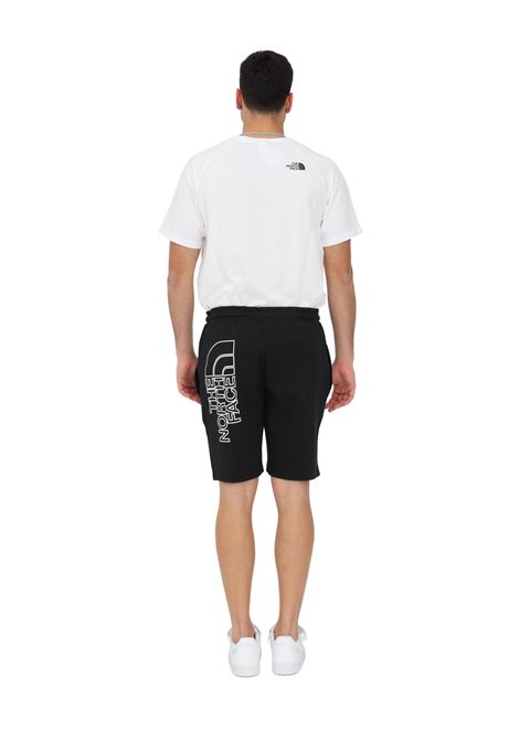 Shorts uomo neri con maxi logo a contrasto THE NORTH FACE | Shorts | NF0A3S4FJK31JK31