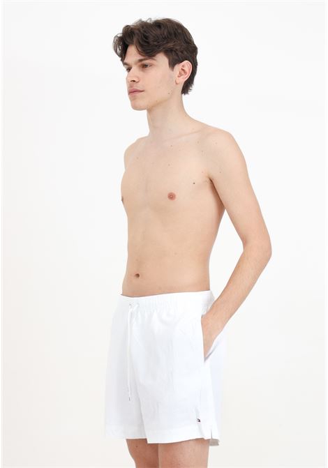 Shorts mare bianco da uomo con piccolo logo TOMMY HILFIGER | UM0UM03280YCF