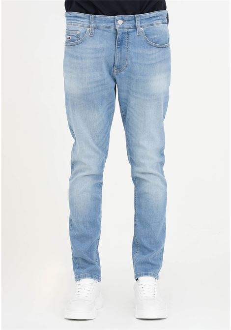 Jeans da uomo slim fit dal taglio affusolato e vestibilità slim TOMMY JEANS | Jeans | DM0DM181601A51A5