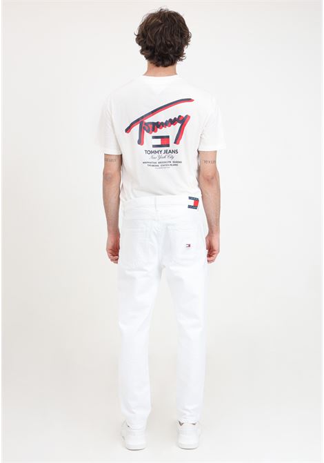 Jeans da uomo bianchi denim color con ricamo logo TOMMY JEANS | DM0DM187201CE1CE