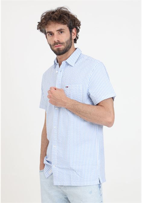 Camicia da uomo azzurra e bianca a righe Stripe Seersucker TOMMY JEANS | Camicie | DM0DM18970C3SC3S