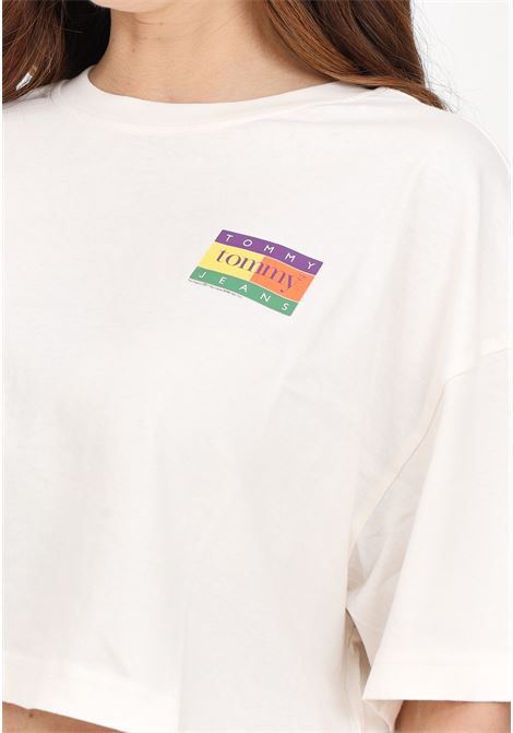 T-shirt da donna ancient white con stampa logo TOMMY JEANS | DW0DW18141YBHYBH