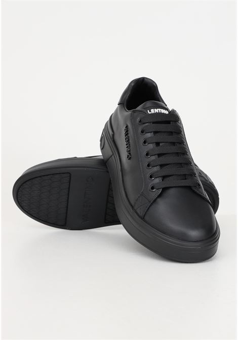 Sneakers uomo nere con lettering logo VALENTINO | Sneakers | 92R2102VITBLACK