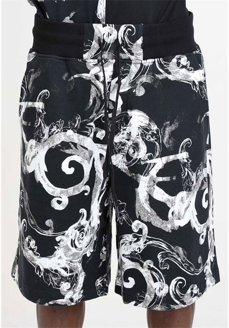 Shorts da uomo nero Watercolor baroque bianco VERSACE JEANS COUTURE | 76GAD3B0FS127899