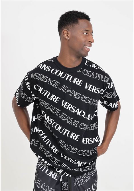 T-shirt da uomo nera con stampa monogram allover VERSACE JEANS COUTURE | T-shirt | 76GAH6R0JS296899