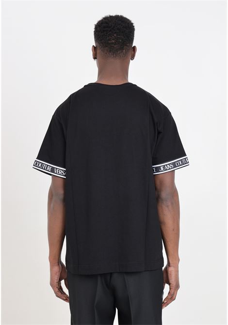 T-shirt da uomo nera con logo Institutional VERSACE JEANS COUTURE | T-shirt | 76GAHC06CJ01C899