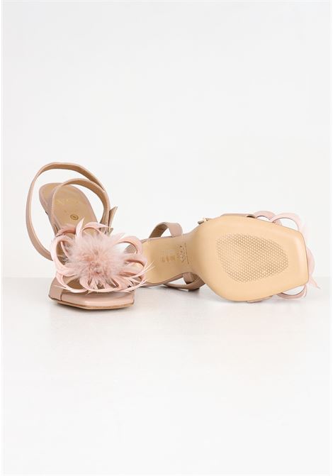 Sandali da donna rosa in pelle nappata con fiore ornamentale WO MILANO | 584.
